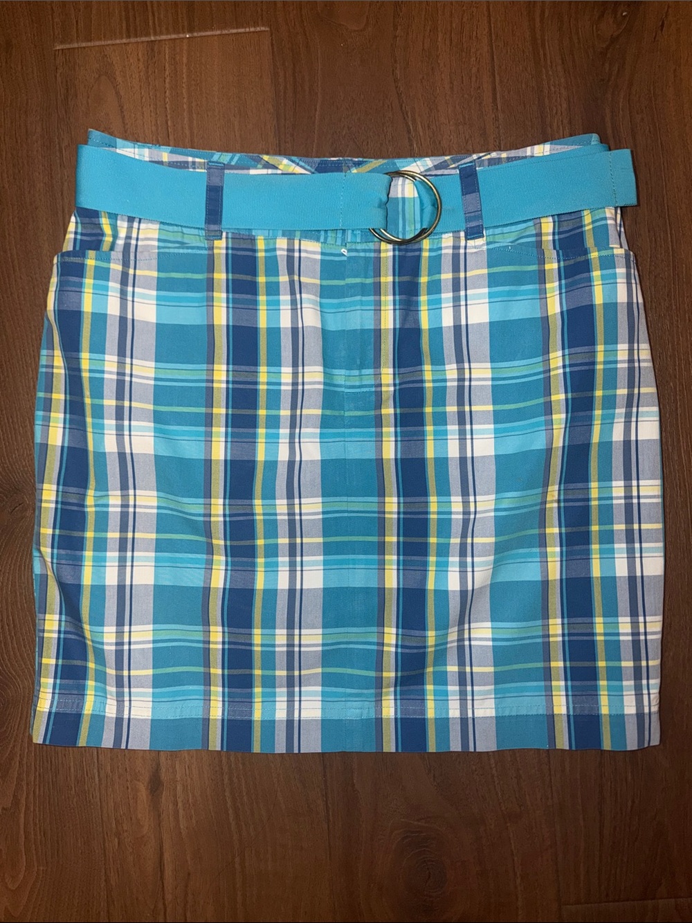 Chaps Size 8 like new condition, Blue and Yellow Plaid Pencil Skirt